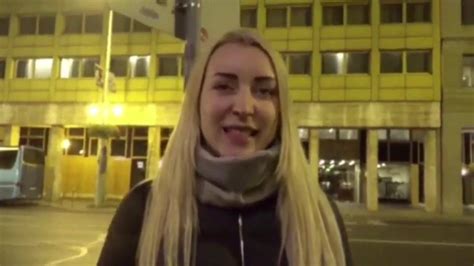 Blowjob ohne Kondom Finde eine Prostituierte Wilhelmshaven